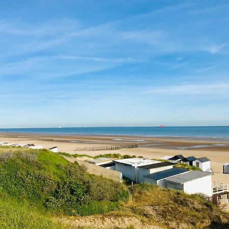 Ostend'Ing Calais Exterior foto